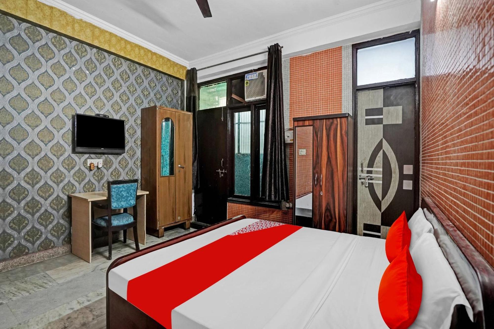 Hotel O Park View Noida Zewnętrze zdjęcie