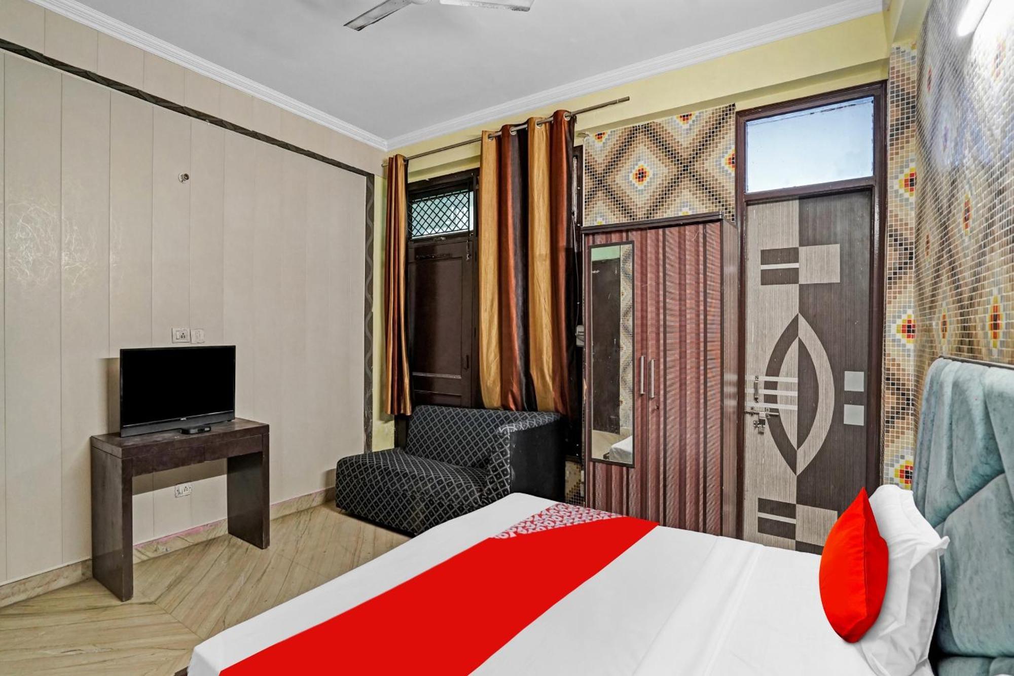 Hotel O Park View Noida Zewnętrze zdjęcie